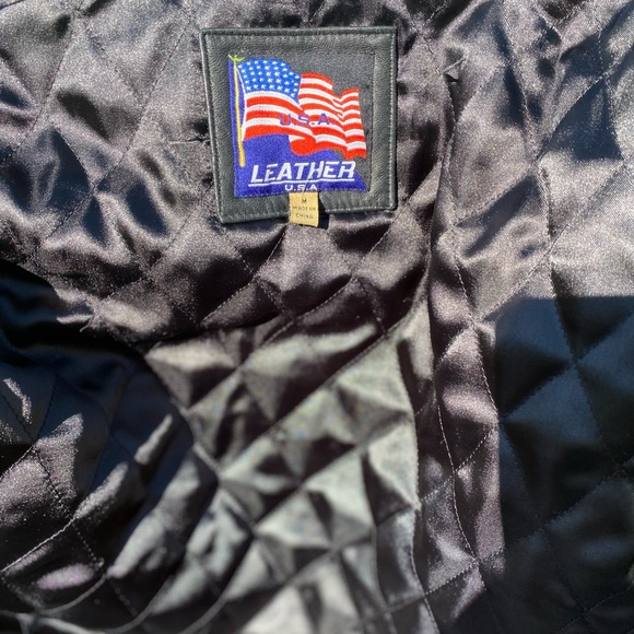 Genuine leather jacket - Picture 3 of 4